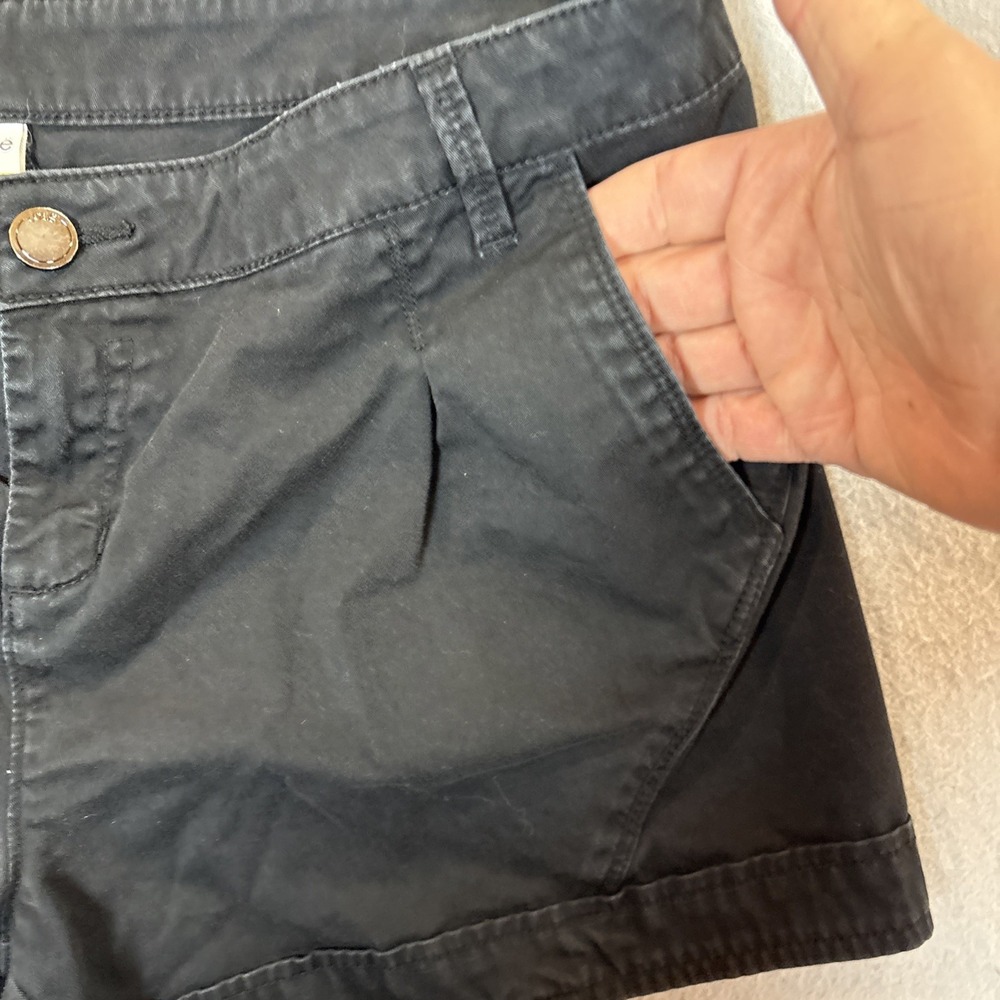 LOLE Size 10 Women's Black Zip Fly Pocket Hiking Shorts Chino Pleats - Picture 2 of 8